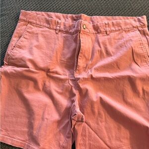 Old Navy Men's Salmon Flat Front Shorts